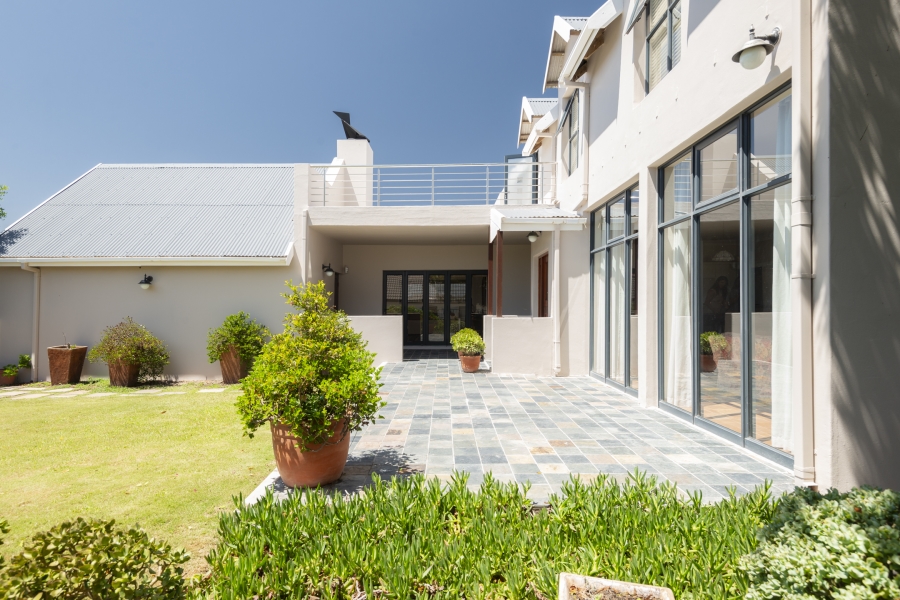 3 Bedroom Property for Sale in Myburgh Park Western Cape